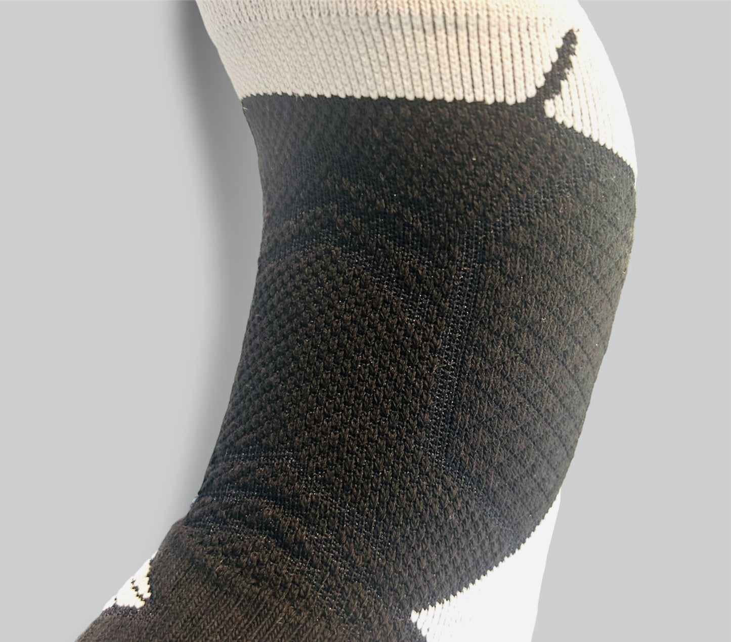 SPOX White V2 Runner