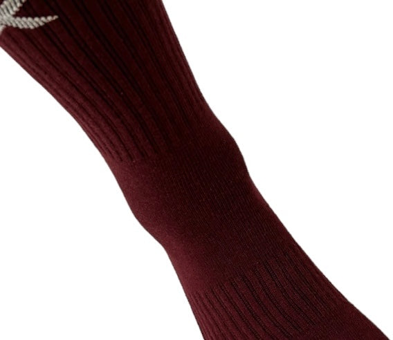 Burgundy nike outlet socks