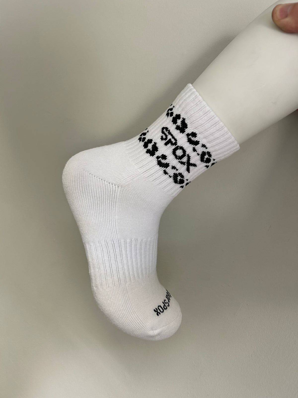 SNOW LEOPARD — Premium Cotton Quarter Socks 🐆
